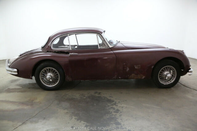1961 Jaguar XK Fixed Head Coupe 3.8 - photo 3