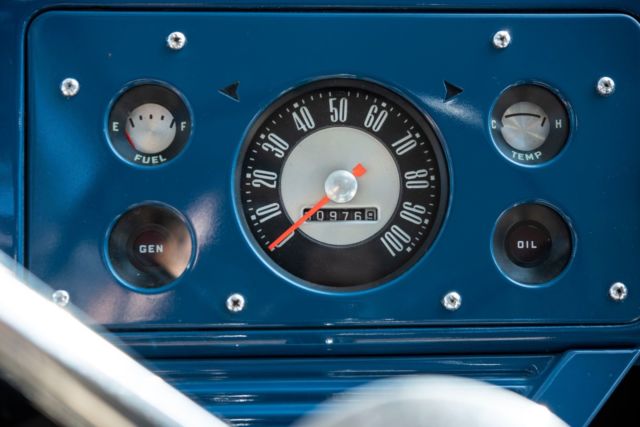 1961 Ford E-Series Van - photo 3