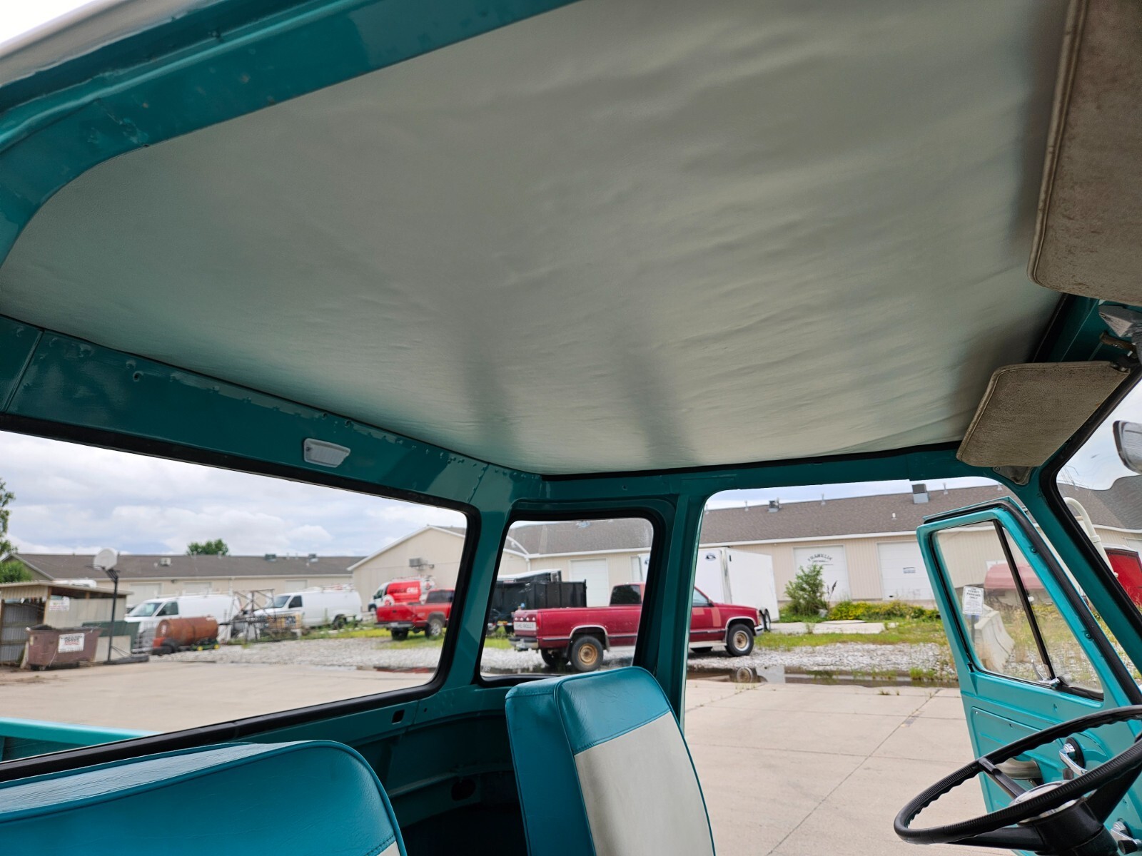 1961 Ford Econoline Turquoise & White - photo 10