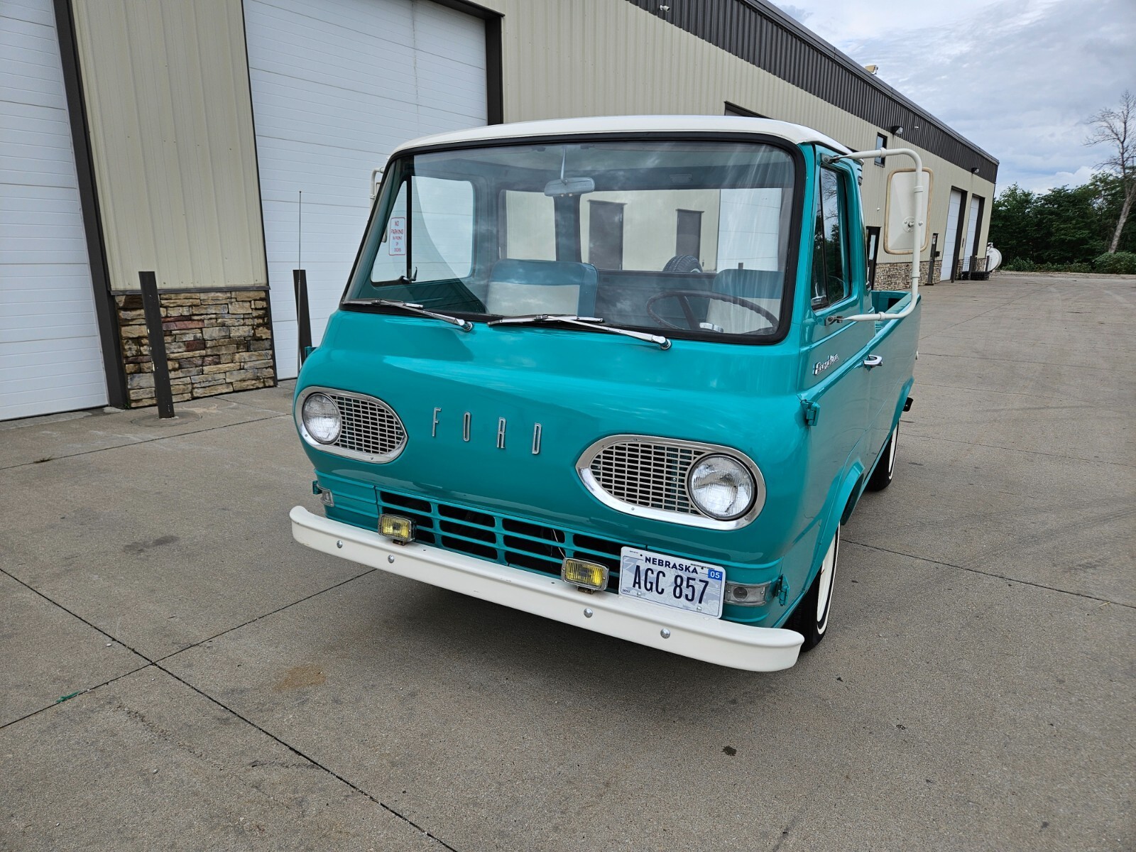 1961 Ford Econoline Turquoise & White - photo 3