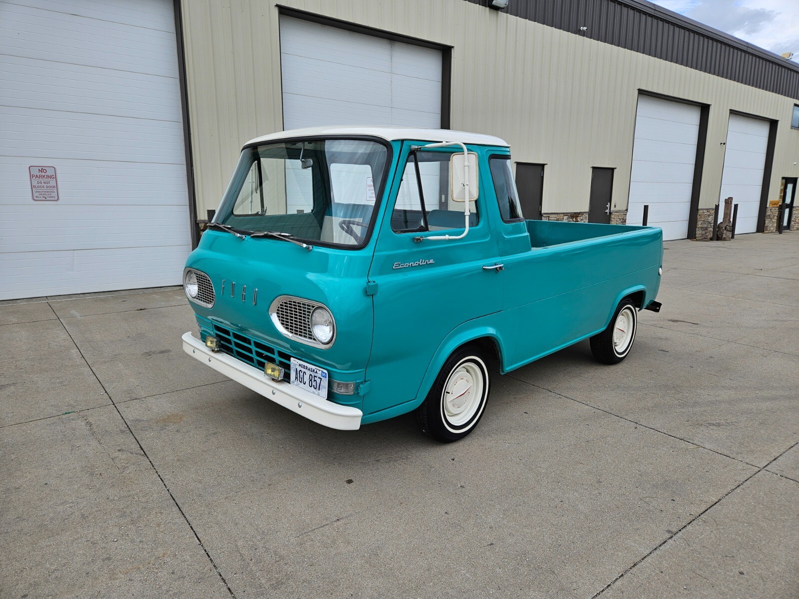 1961 Ford Econoline Turquoise & White - photo 4
