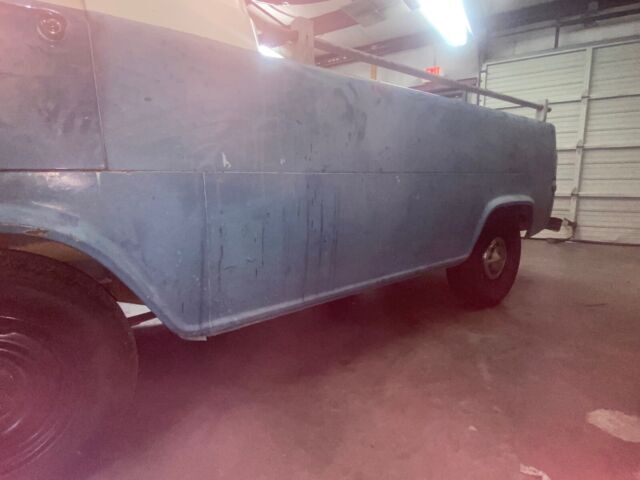 1961 Ford Econoline ECONOLINE PICKUP 6 cylinder - photo 3