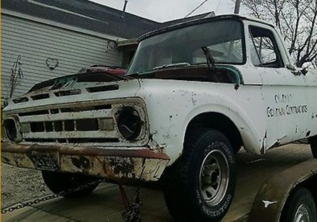 1961 Ford F-100 Base Standard Cab Pickup 2-Door 1961 Ford F-100