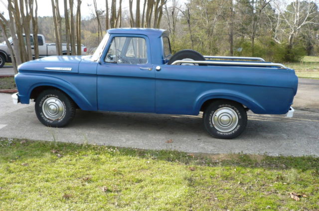 1961 Ford F-100 Base Standard Cab Pickup 2-Door 3.6L - 3 speed on column,31,000 1961 Ford F-100 Base Standard Cab Pickup 2-Door