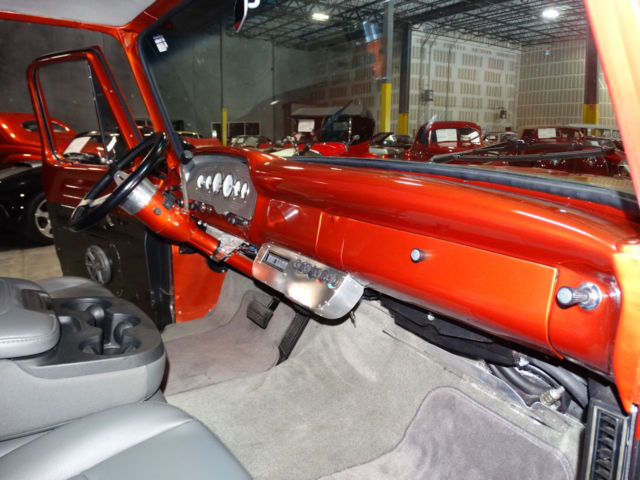 1961 Ford F-100 - photo 2