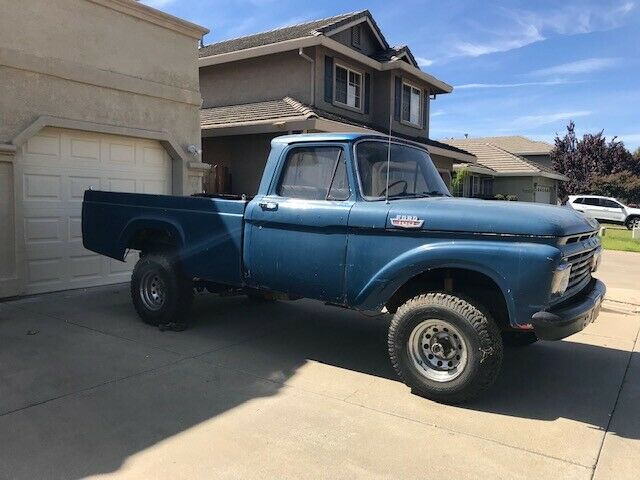1961 Ford F100 4x4 Truck - Divorce Special 1961 Ford F-100 Fleetside