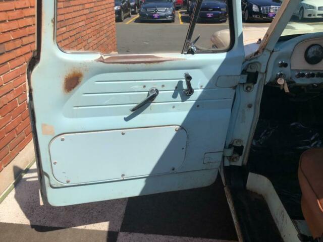1961 Ford F-100 - photo 13