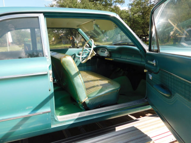 1961 Ford Falcon Deluxe - photo 3