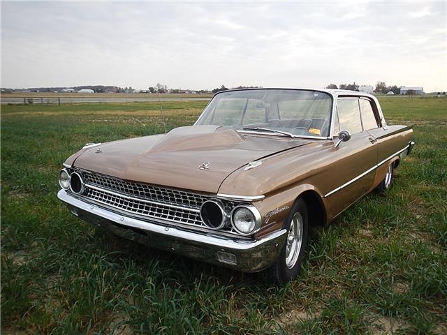 1961 Ford Galaxie 2 door - photo 4