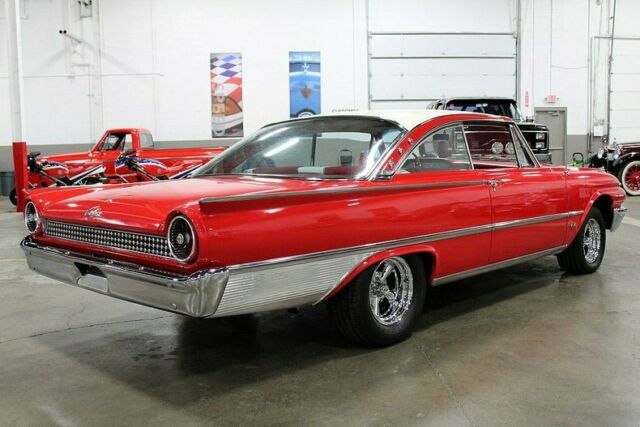 1961 Ford Galaxie Starliner - photo 5