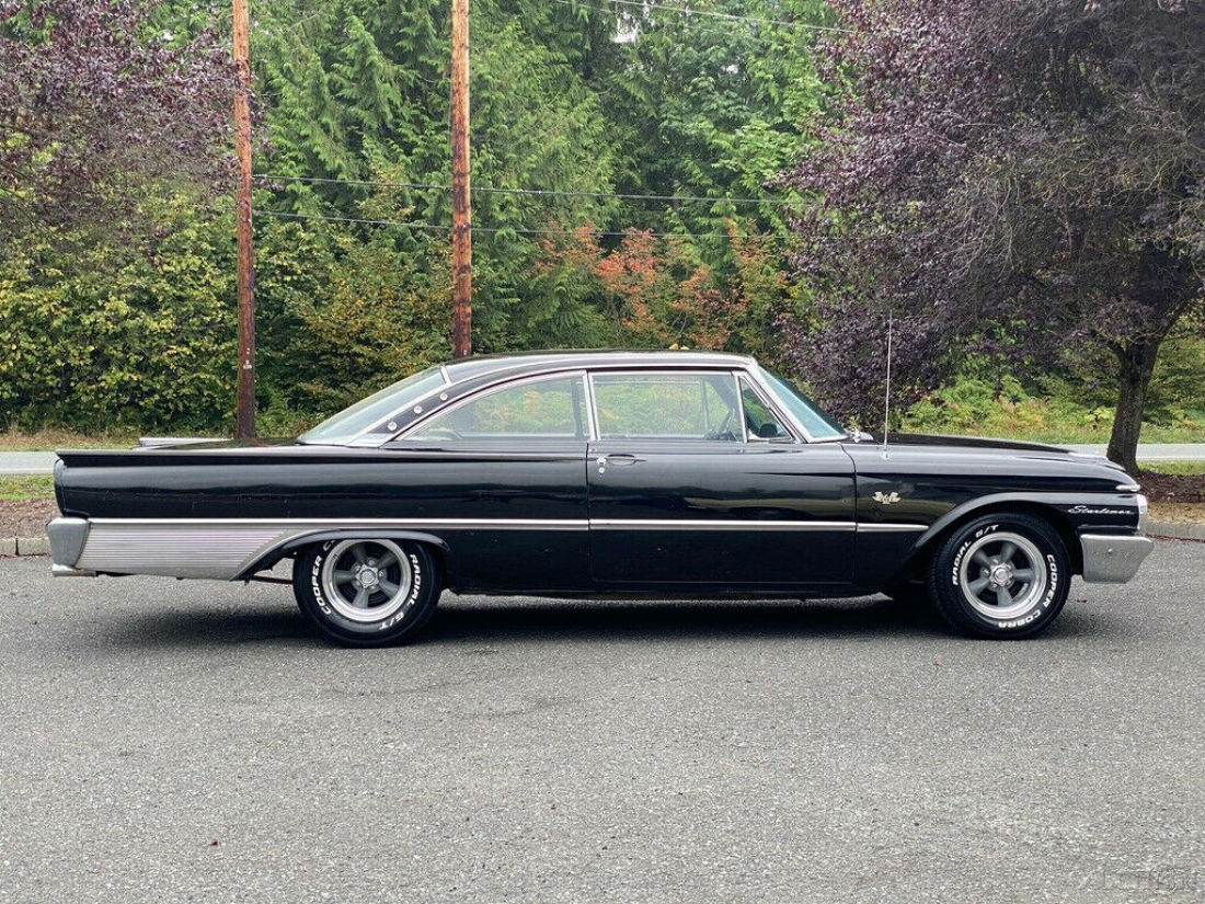 1961 Ford Galaxie Starliner Z Code 375 Horsepower Original Raven Black Paint - photo 10
