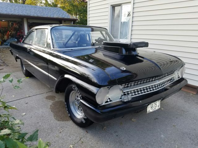 1961 Ford Galaxie Mustang