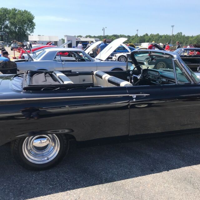 1961 Ford Sunliner - photo 8