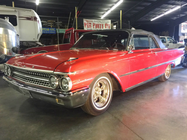 1961 Ford Galaxie - photo 13