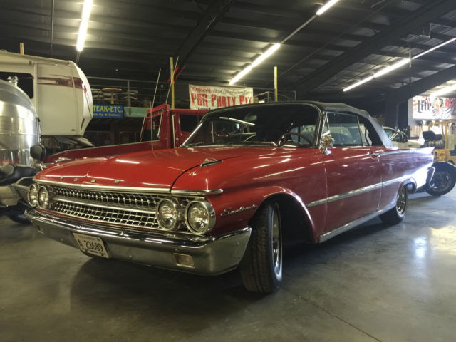 1961 Ford Galaxie - photo 8