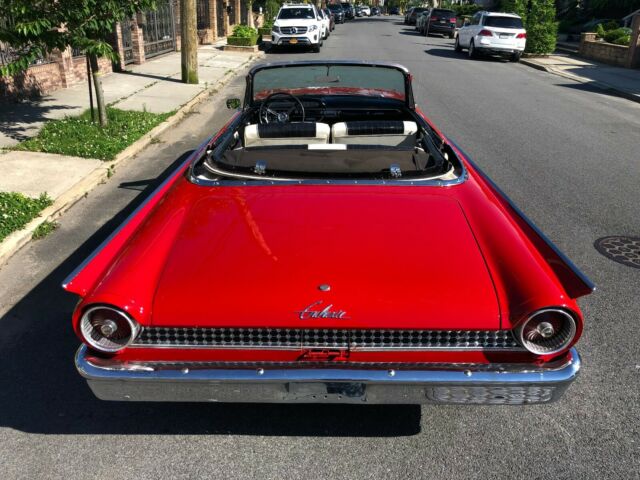1961 Ford Galaxie Galaxie Sunliner Convertible * NO RESERVE * V8 * - photo 7