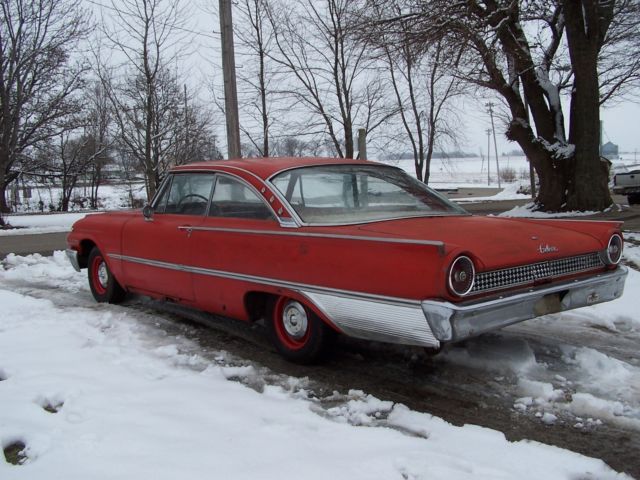 1961 Ford Galaxie STARLINER - photo 10