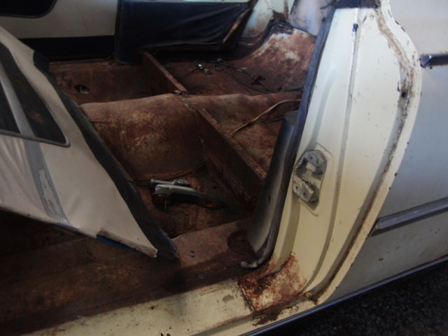1961 Ford Sunliner Convertible - photo 9