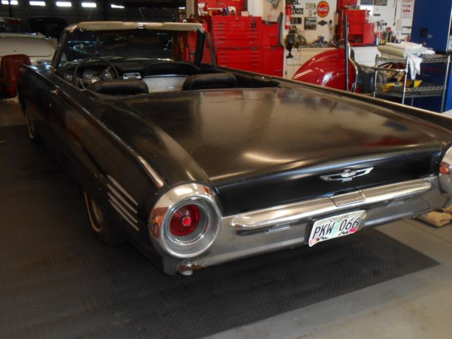 1961 Ford Thunderbird BLACK - photo 5