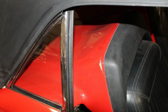 1961 Ford Thunderbird Convertible - photo 9