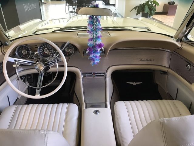 1961 Ford Thunderbird - photo 6