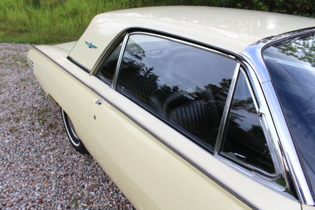 1961 Ford Thunderbird 390 Z-Code V8 Bird 39k Original Miles 140+ HD PICS - photo 8