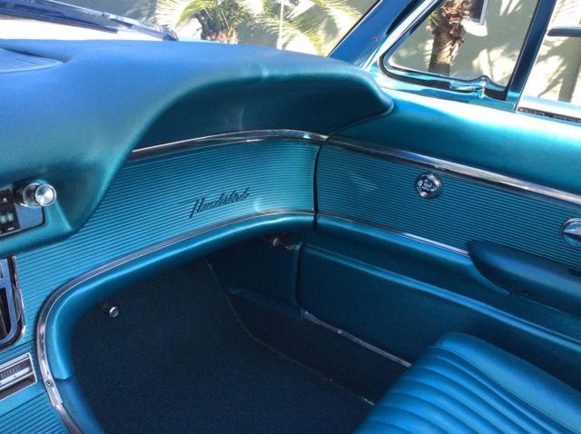 1961 Ford Thunderbird - photo 12