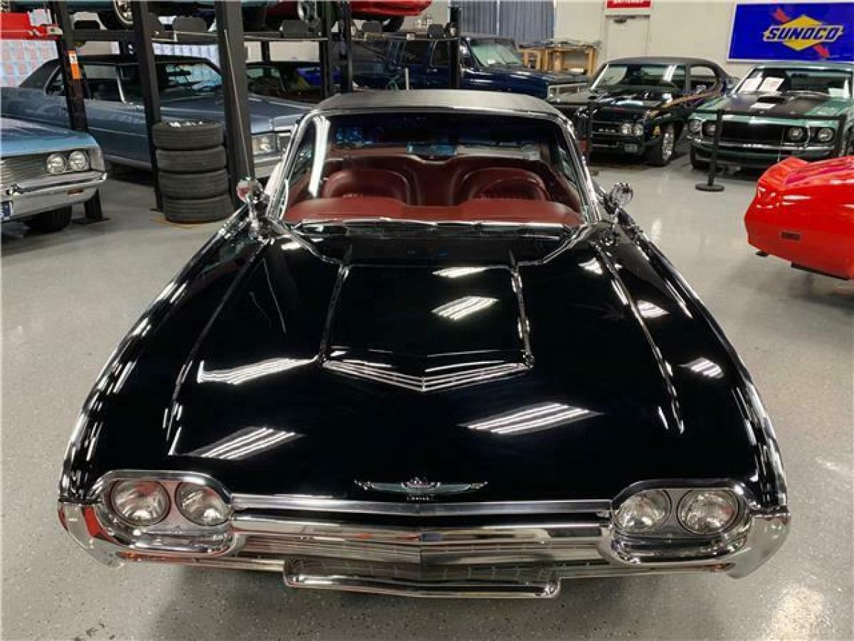 1961 Ford Thunderbird - photo 3