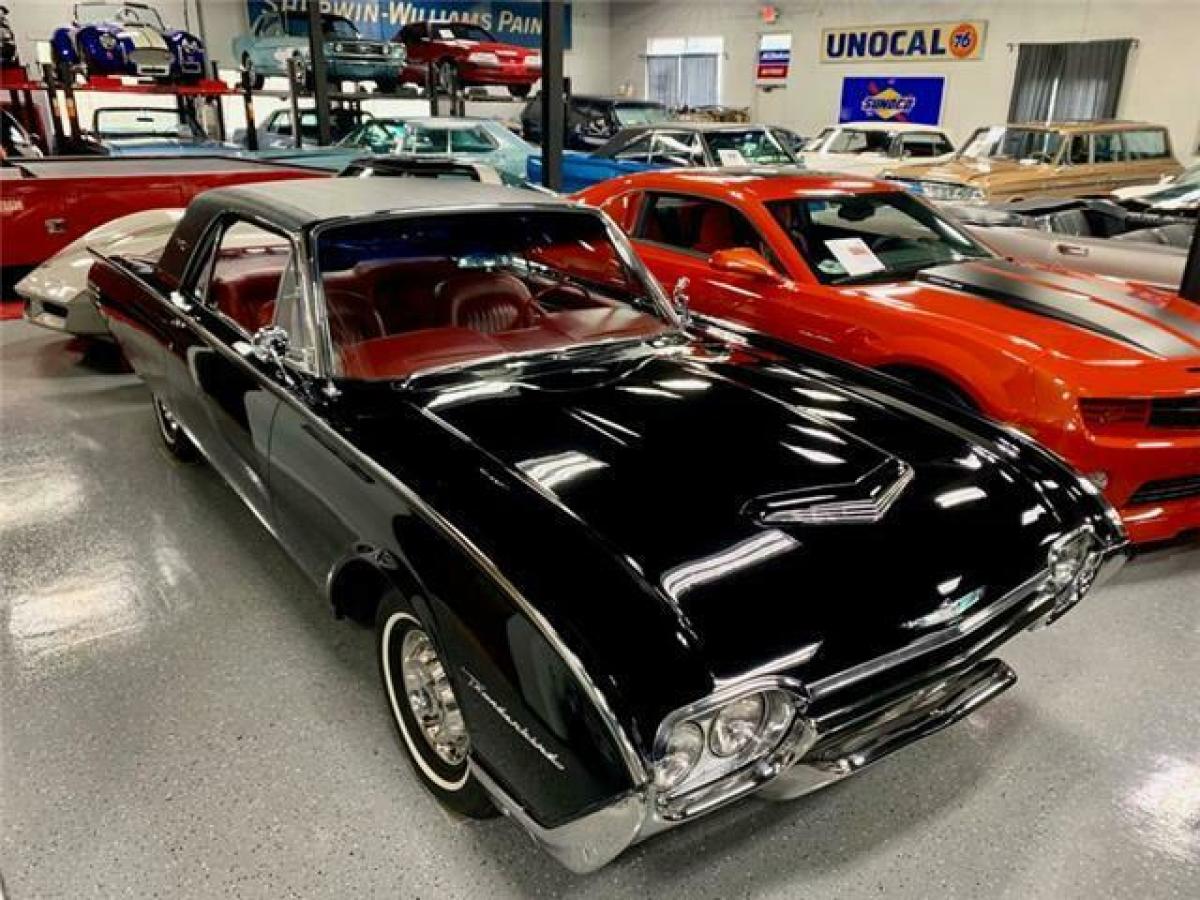 1961 Ford Thunderbird - photo 6