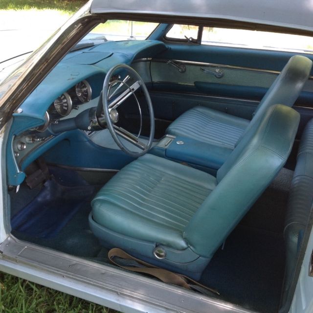 1961 Ford Thunderbird - photo 12