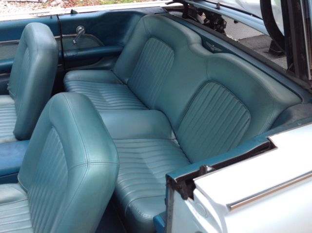 1961 Ford Thunderbird - photo 13