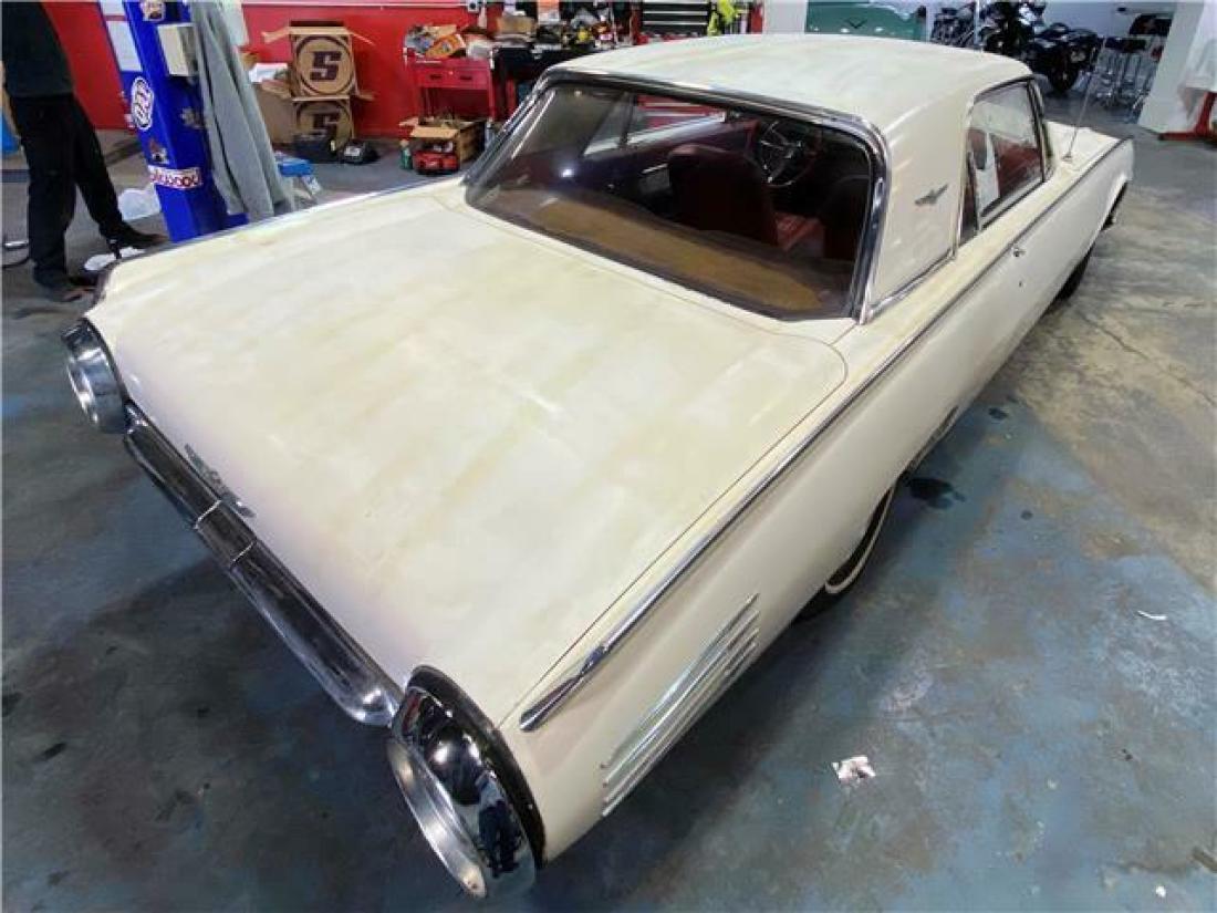 1961 Ford Thunderbird - photo 4