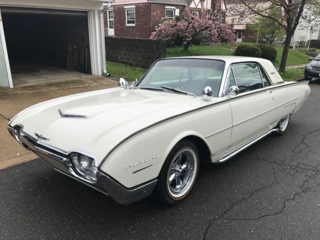 1961 Ford Thunderbird super stunning 60k restoration must sell 1961 Ford Thunderbird