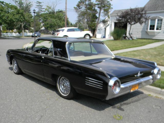 1961 Ford Thunderbird - photo 4