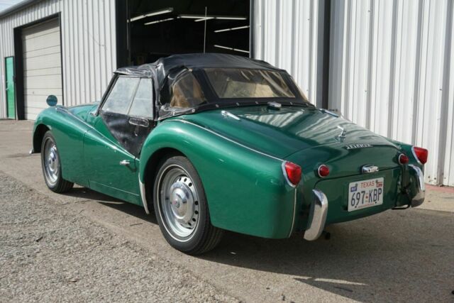 1961 Triumph TR3 - photo 10