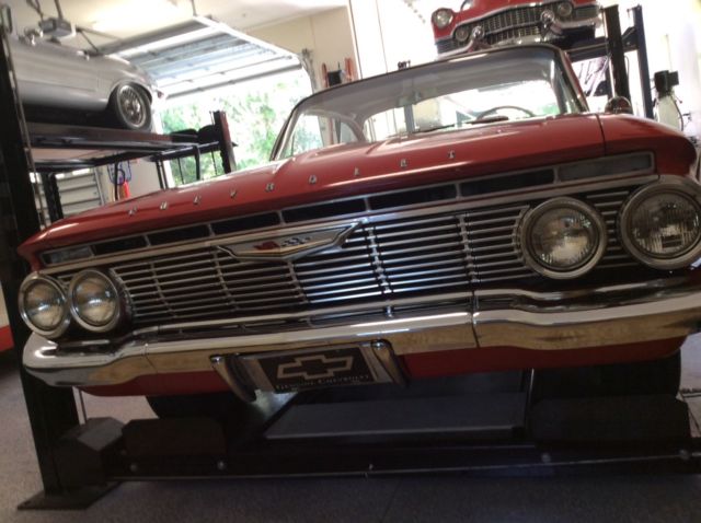 1961 Chevrolet Impala - photo 8