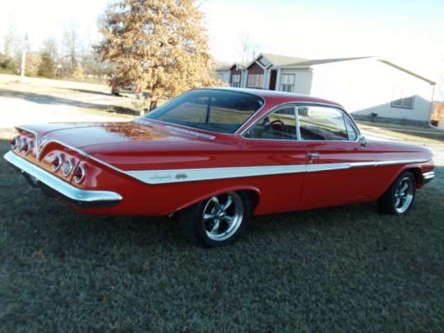 1961 Chevrolet Impala - photo 3