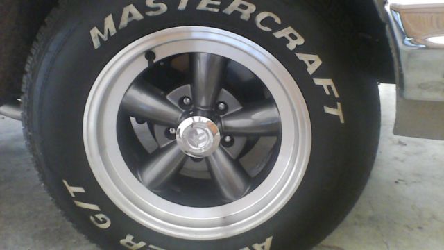 1961 Chevrolet Impala Sport Sedan - photo 13