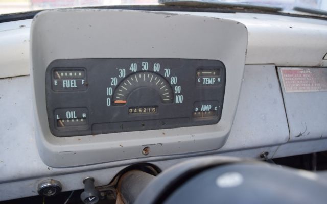 1961 International Harvester B-120 4 x 4 Pickup Truck - photo 12