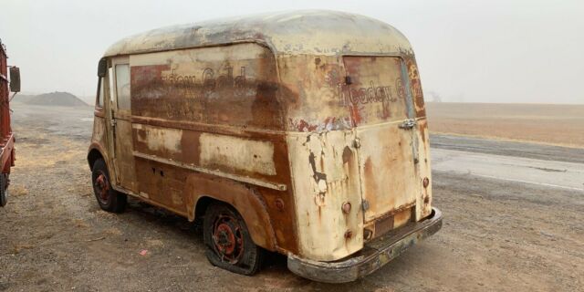 1961 International Harvester A130 Metro Van. 1961 International Harvester A130