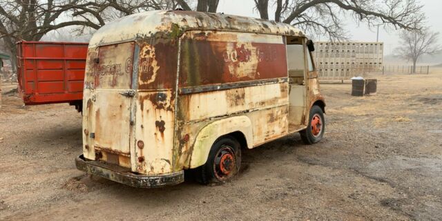 1961 International Harvester A130 - photo 2