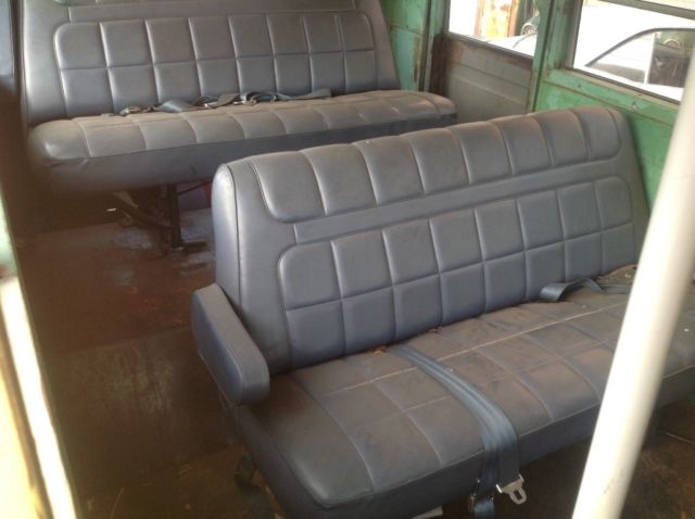 1961 International Harvester Other Metro short school bus - photo 11