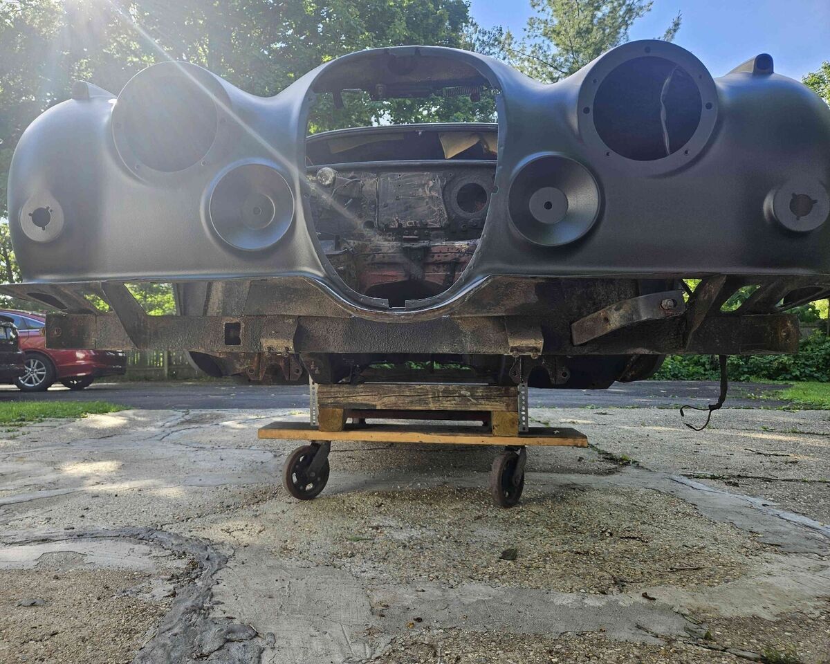 1961 Jaguar 3.8 Mk II sedan - photo 7