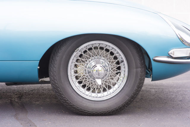 1961 Jaguar E-Type Roadster - photo 10