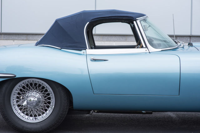 1961 Jaguar E-Type Roadster - photo 12
