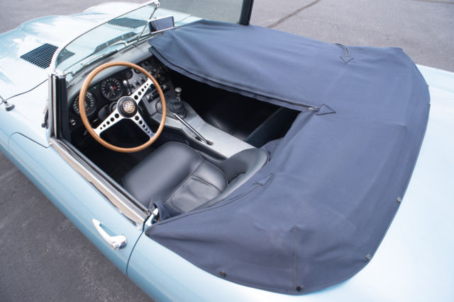 1961 Jaguar E-Type Roadster - photo 13