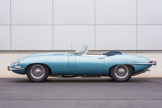 1961 Jaguar E-Type Roadster - photo 2