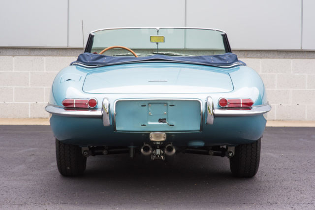 1961 Jaguar E-Type Roadster - photo 4