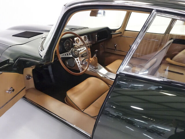 1961 Jaguar E-Type Series I "Flat Floor" Fixed Head Coupe - photo 7