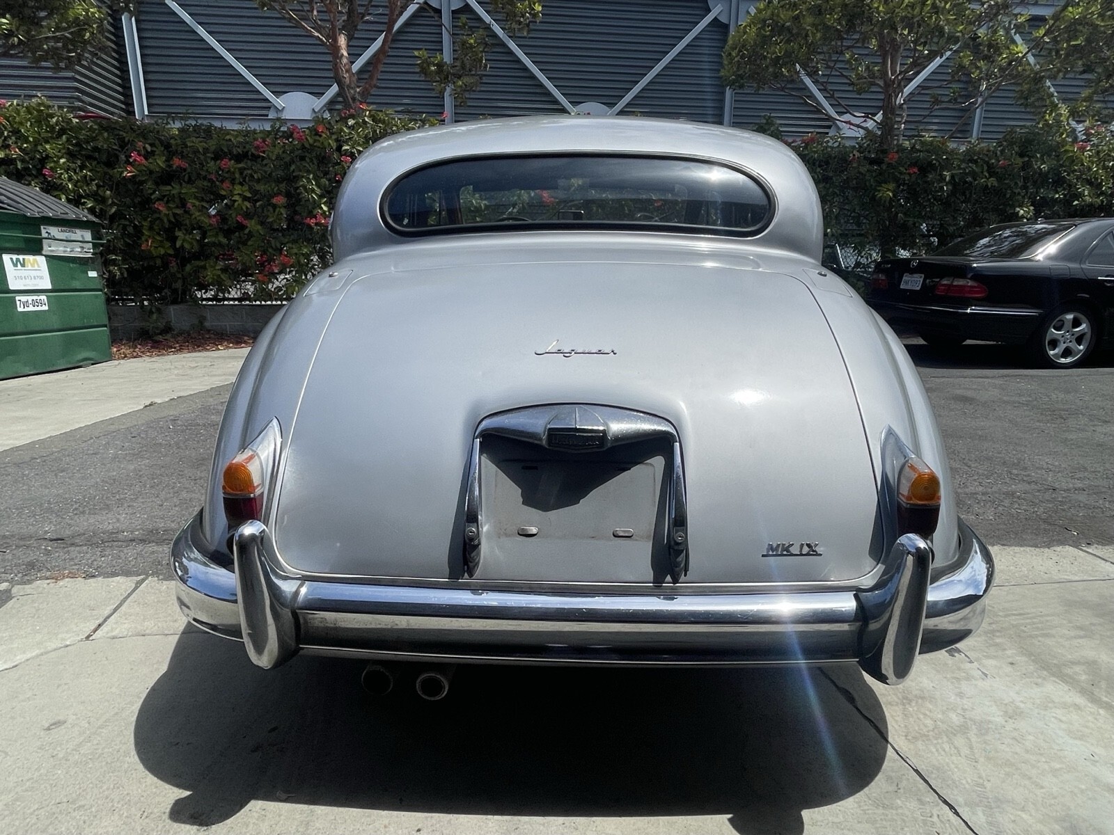 1961 Jaguar Mark IX manual transmission with overdrive - photo 9